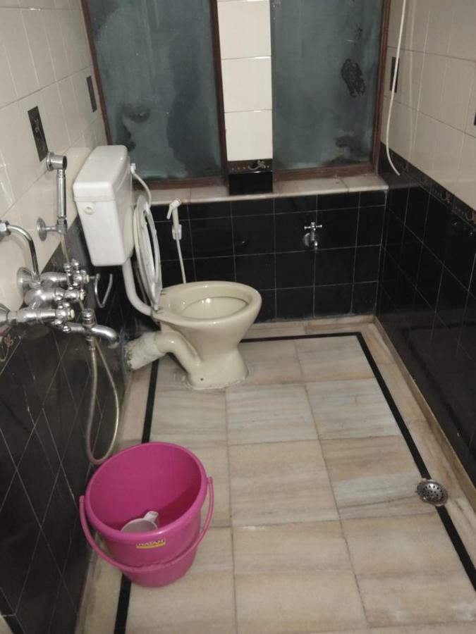 Raviz Inn Калькутта Экстерьер фото